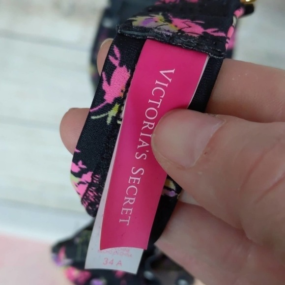 Victoria Secret Polka Dot Floral Bikini Top‎ - Picture 4 of 6